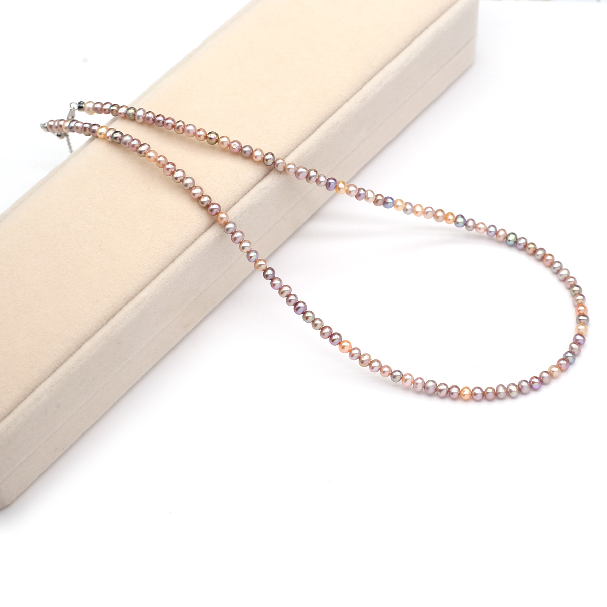 Accessories Woman - Real Natural Freshwater Pearl Necklace 3-4mm