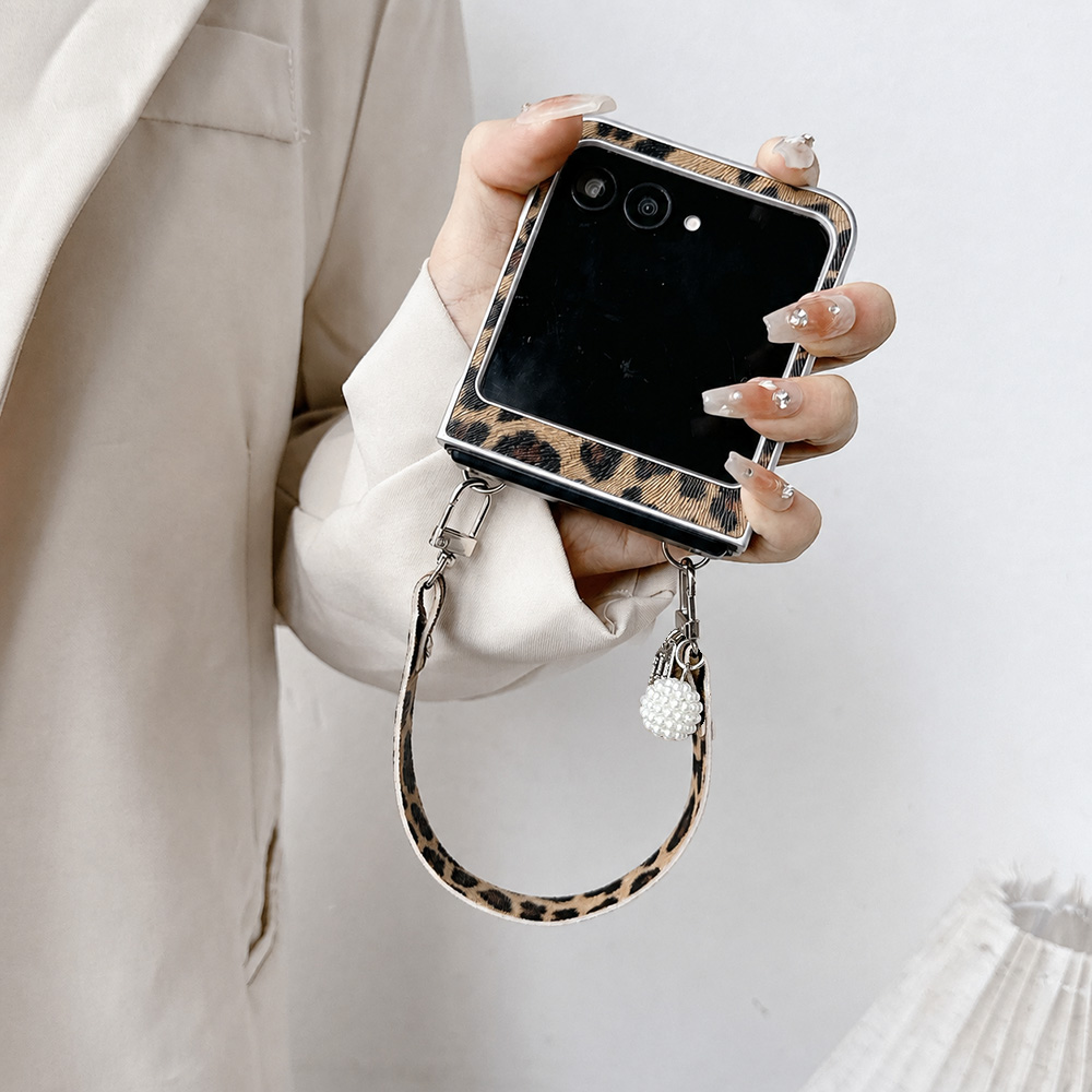Leopard Print Folding Flip Pho - Women'S Vintage Accessories review and price